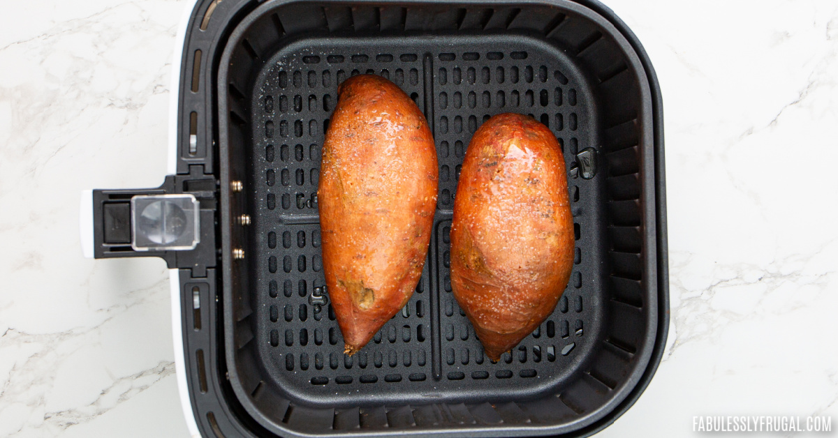 air fryer baked sweet potatoes